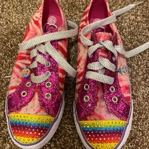 Girls size 4 Skechers brand new Without tags